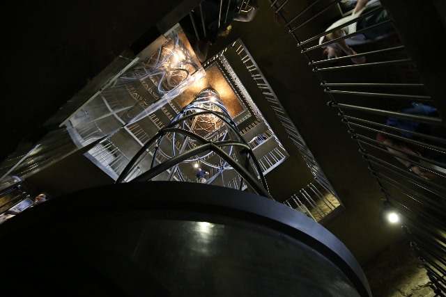 לחזור במנהרת הזמן למאה ה-15- השעון האסטרונומי בפראג מבפנים