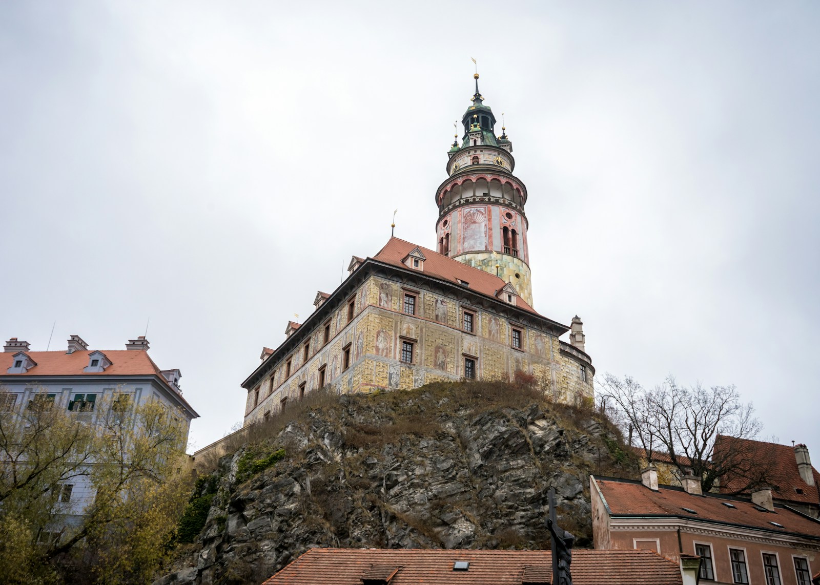 הכינו את המזומנים – הטירה היקרה בצ'כיה עומדת למכירה